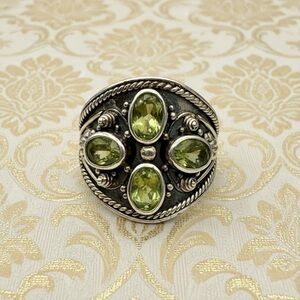 Sterling Silver wide 4 Peridot Gem Ring stamped 925 weight 18.35